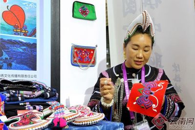 文化薪火傳彝鄉(xiāng) 石林九人榮膺省級(jí)非遺傳承人